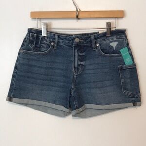 NEW KanCan Jean Short. 27